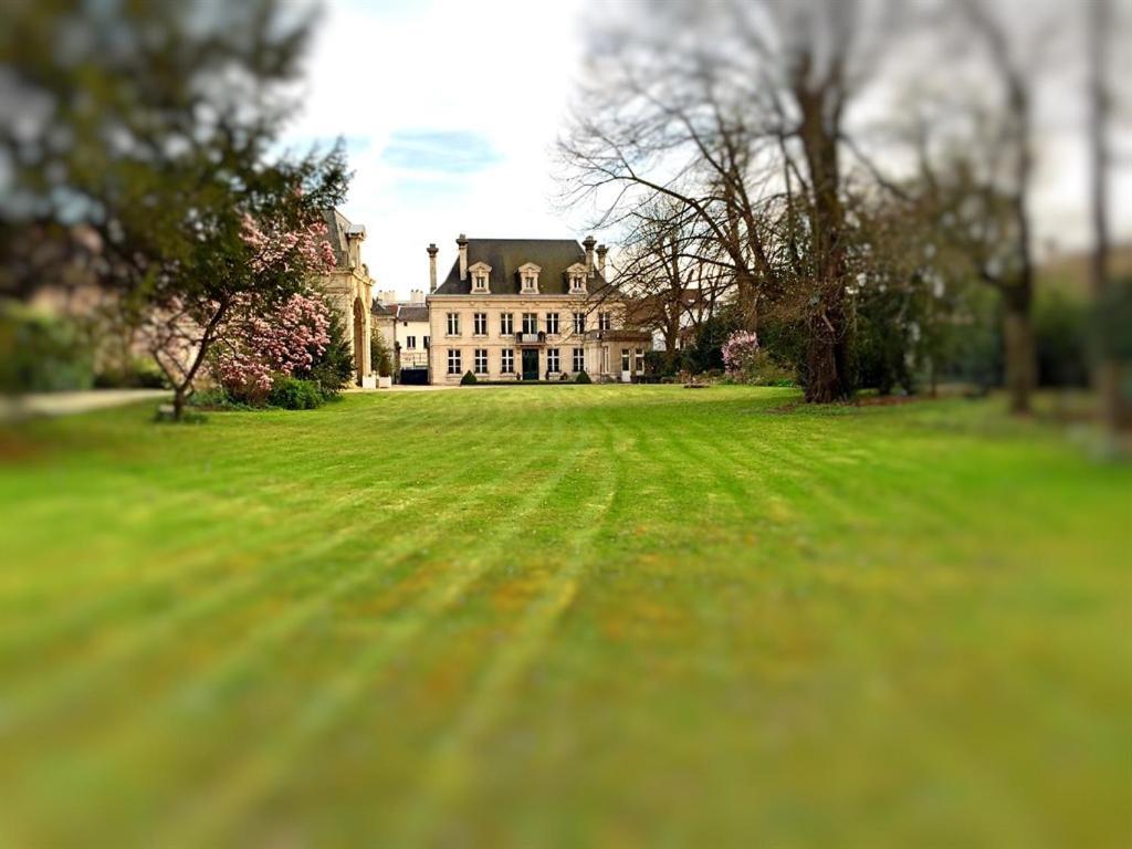 La Maison Dans Le Parc Saint-Dizier Exterior photo